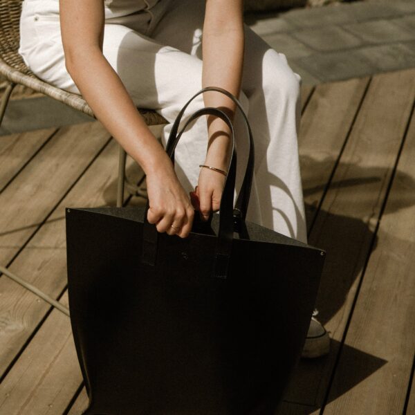Deep Model Bucket - Black
