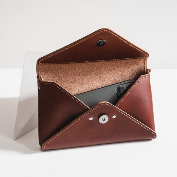 Mini Model Clutch - Cognac