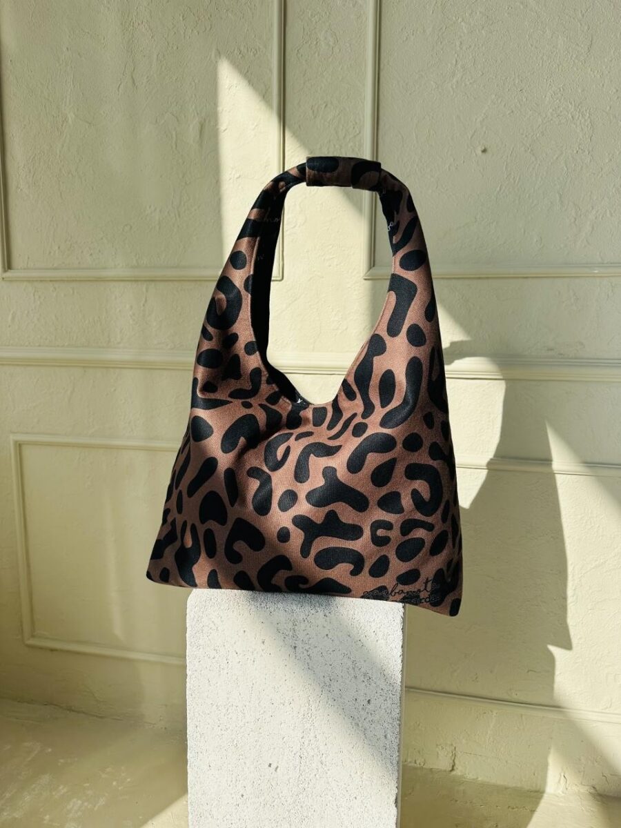 Moon Bag - Classic Leopard