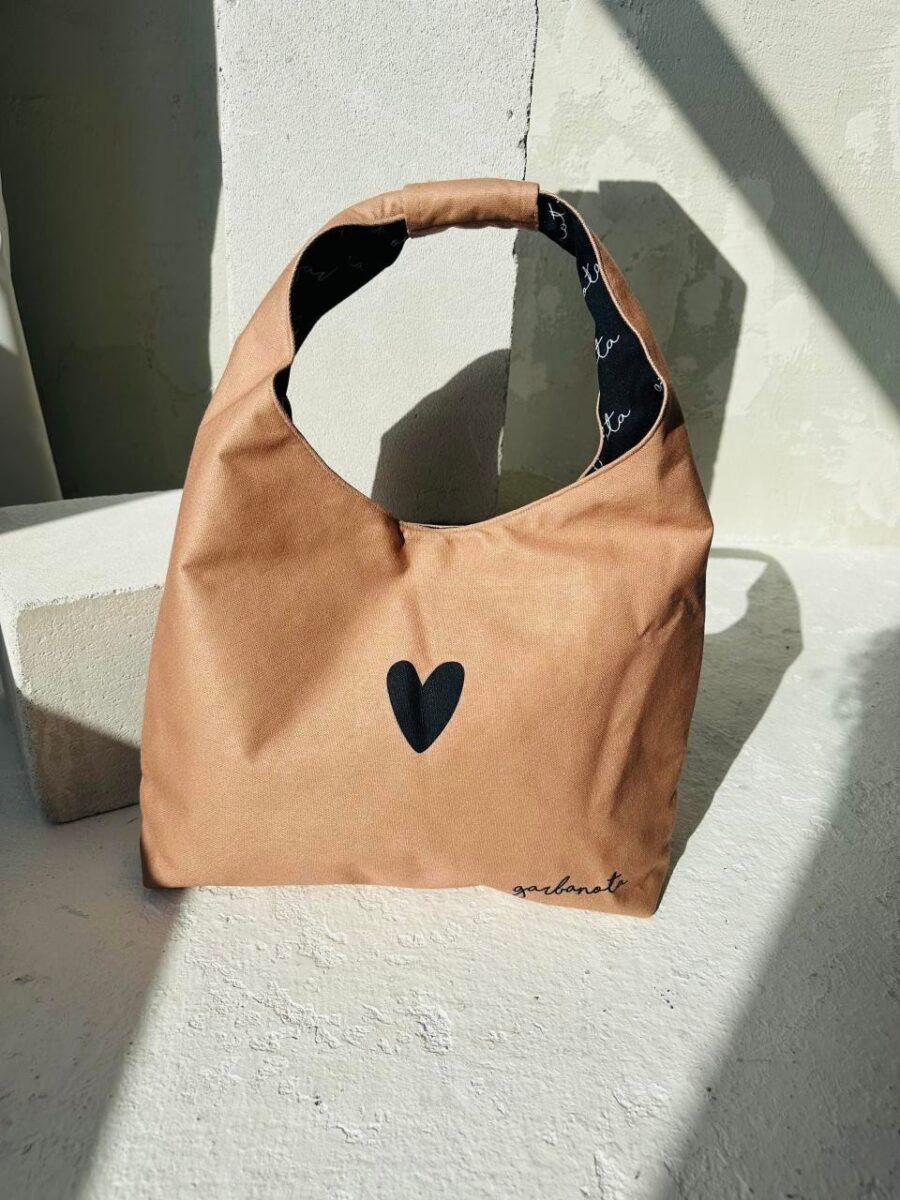 Moon Bag Heart - Cream - Image 5