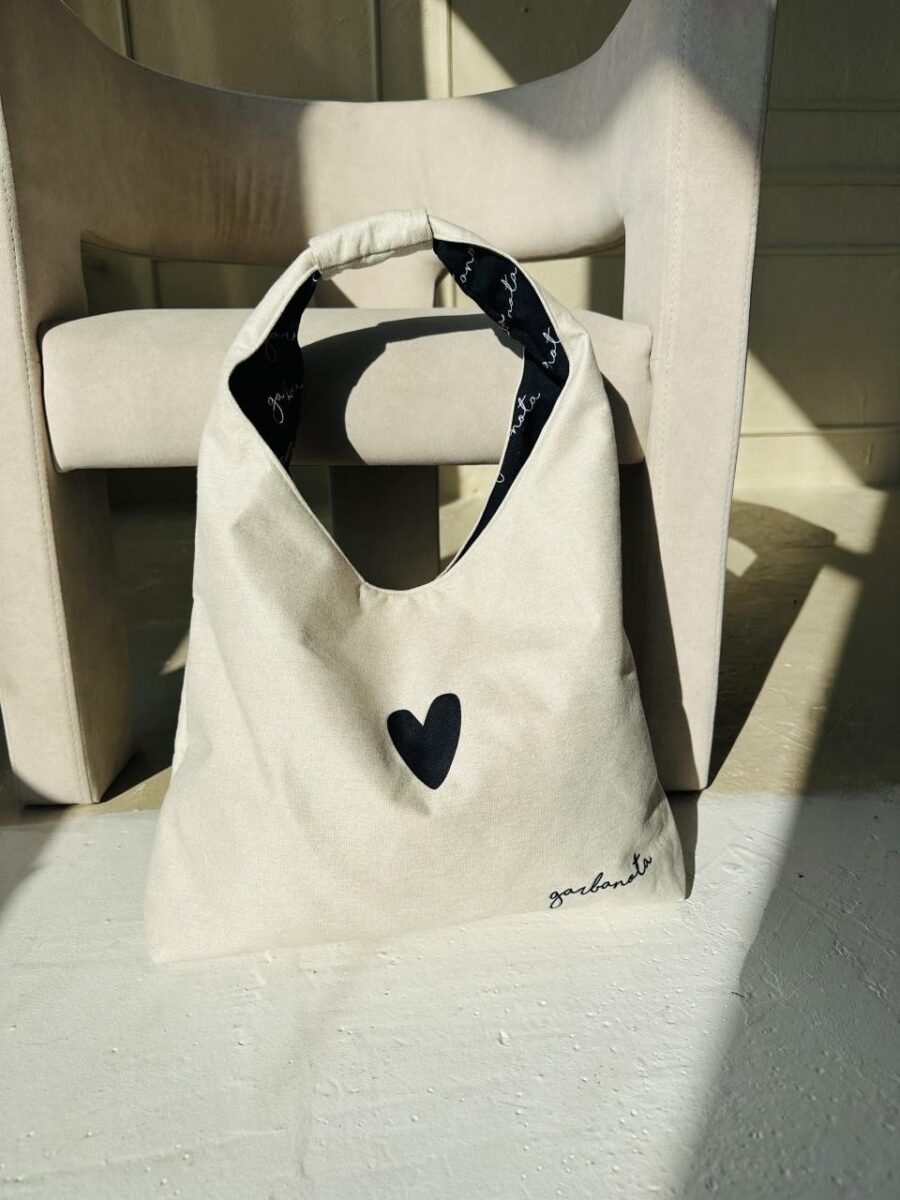 Moon Bag Heart - White - Image 5