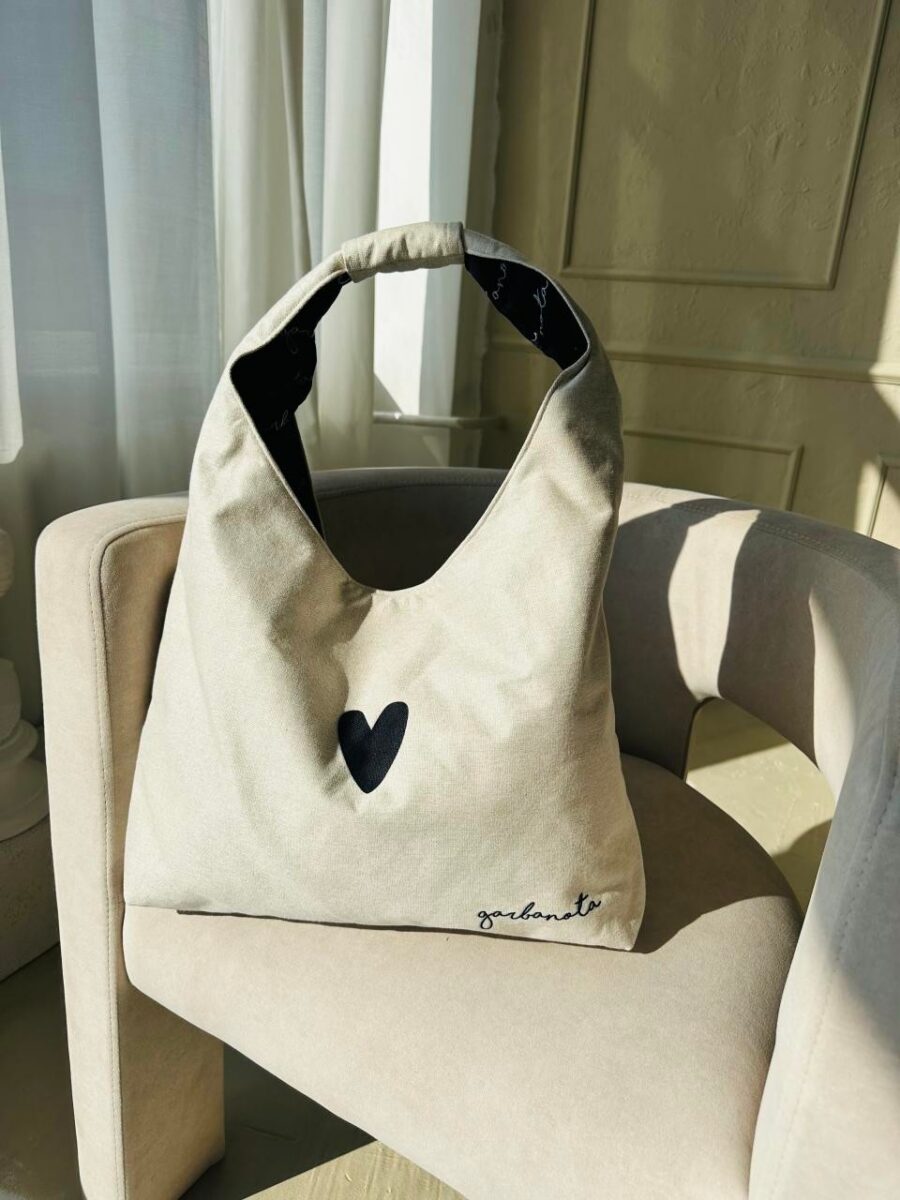 Moon Bag Heart - White - Image 6