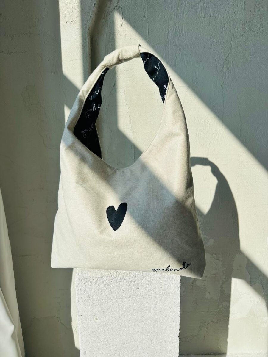 Moon Bag Heart - White - Image 2