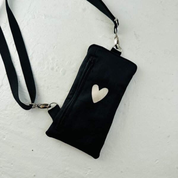 Mobiilikott Heart - Black